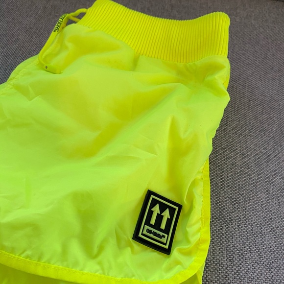 Off-White Short - Picture 2 of 4